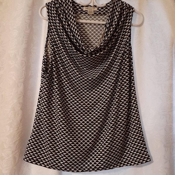 Liz Claiborne Sleeveless - Picture 12 of 15